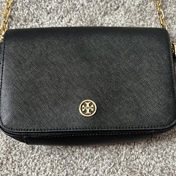 Tory Burch Saffiano Robinson Chain Crossbody - Picture 3 of 10